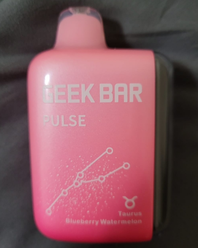 Explorer l’univers des vapes jetables Geek Bar : une expérience unique pour les vapoteurs